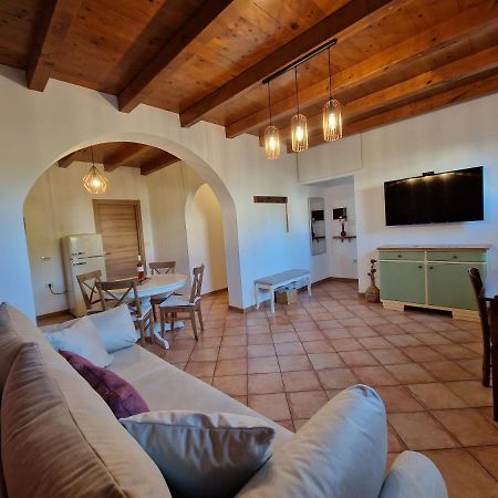 Wine & Apartment Vinales Koper Buitenkant foto