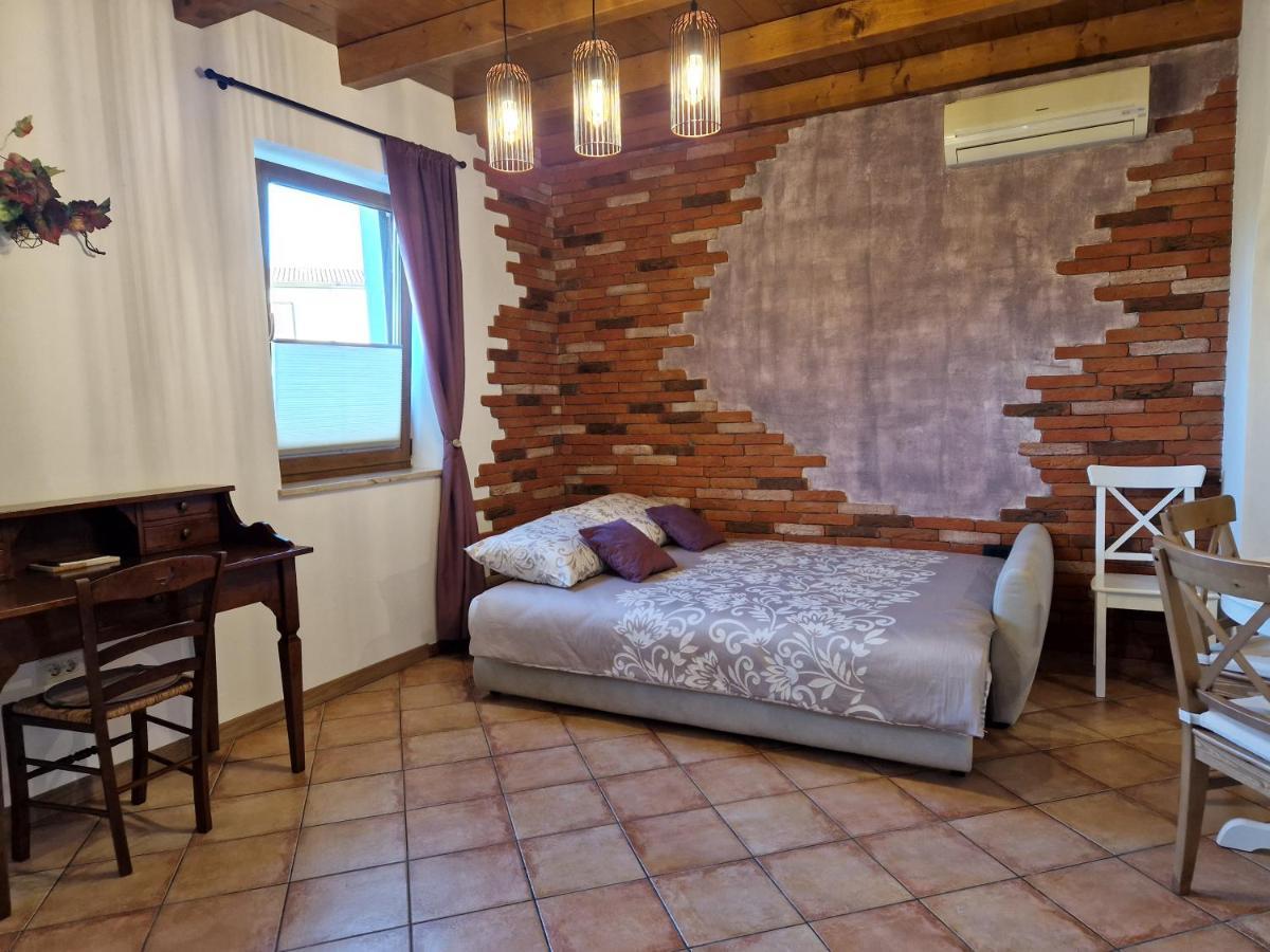 Wine & Apartment Vinales Koper Buitenkant foto