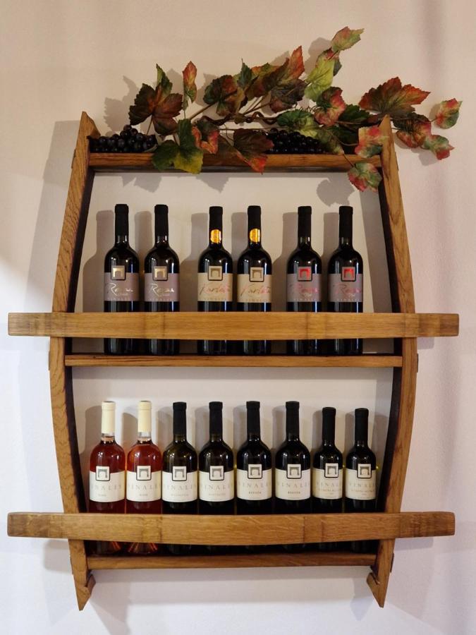 Wine & Apartment Vinales Koper Buitenkant foto